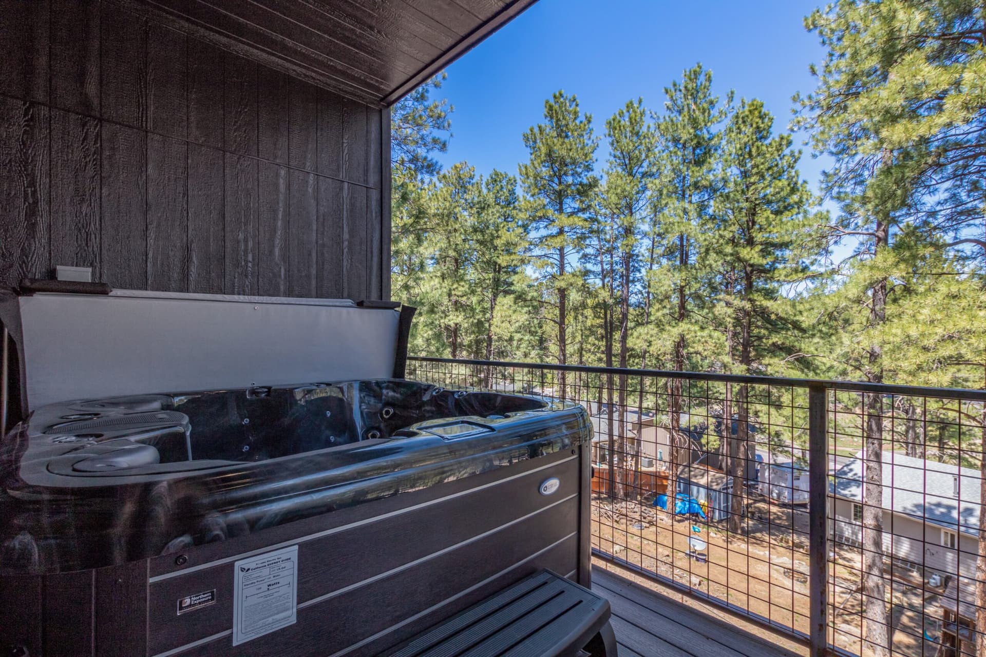 Le Cabin Noir - Image 2