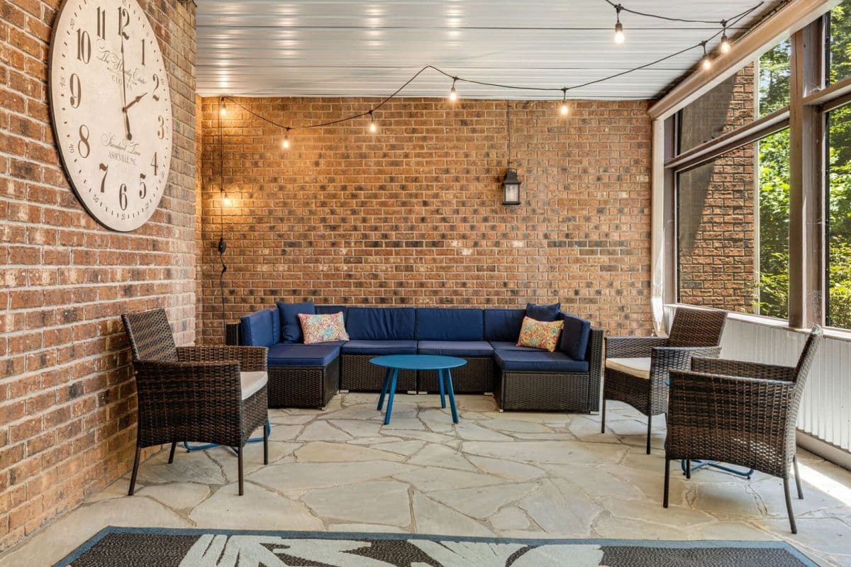 The Huntly Estate - Image 151