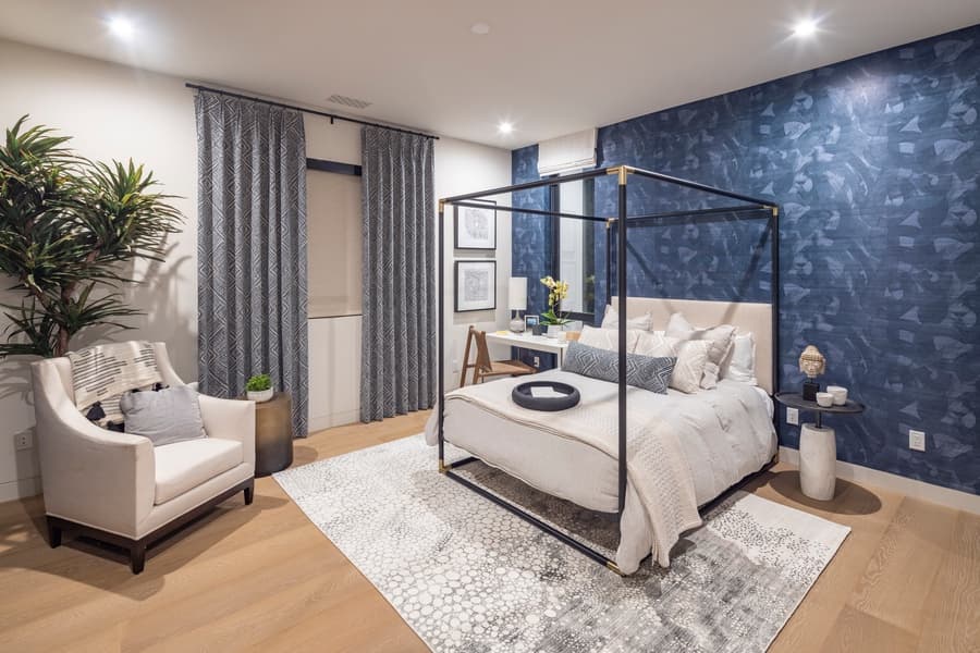 Diamond Head Grand Escape - Image 20