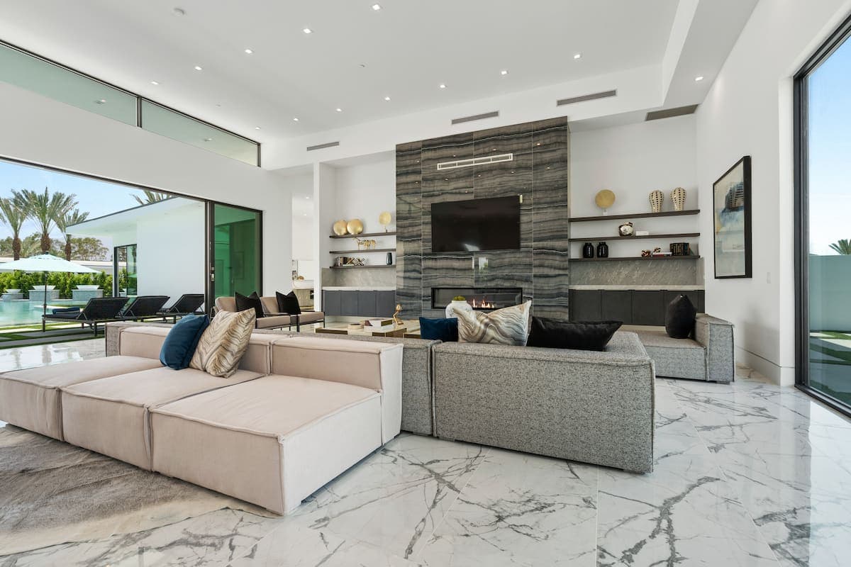 Bravo Villa #7 - Image 4