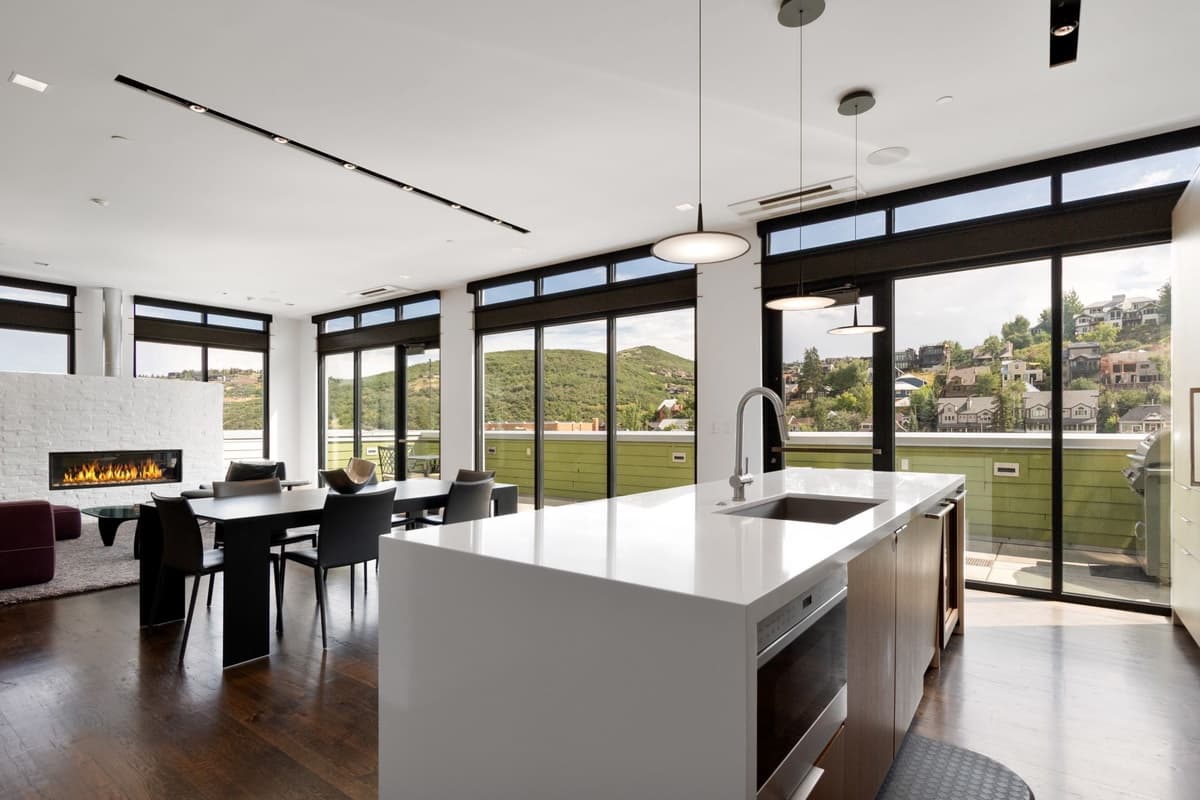 Penthouse at Parkite - Image 7