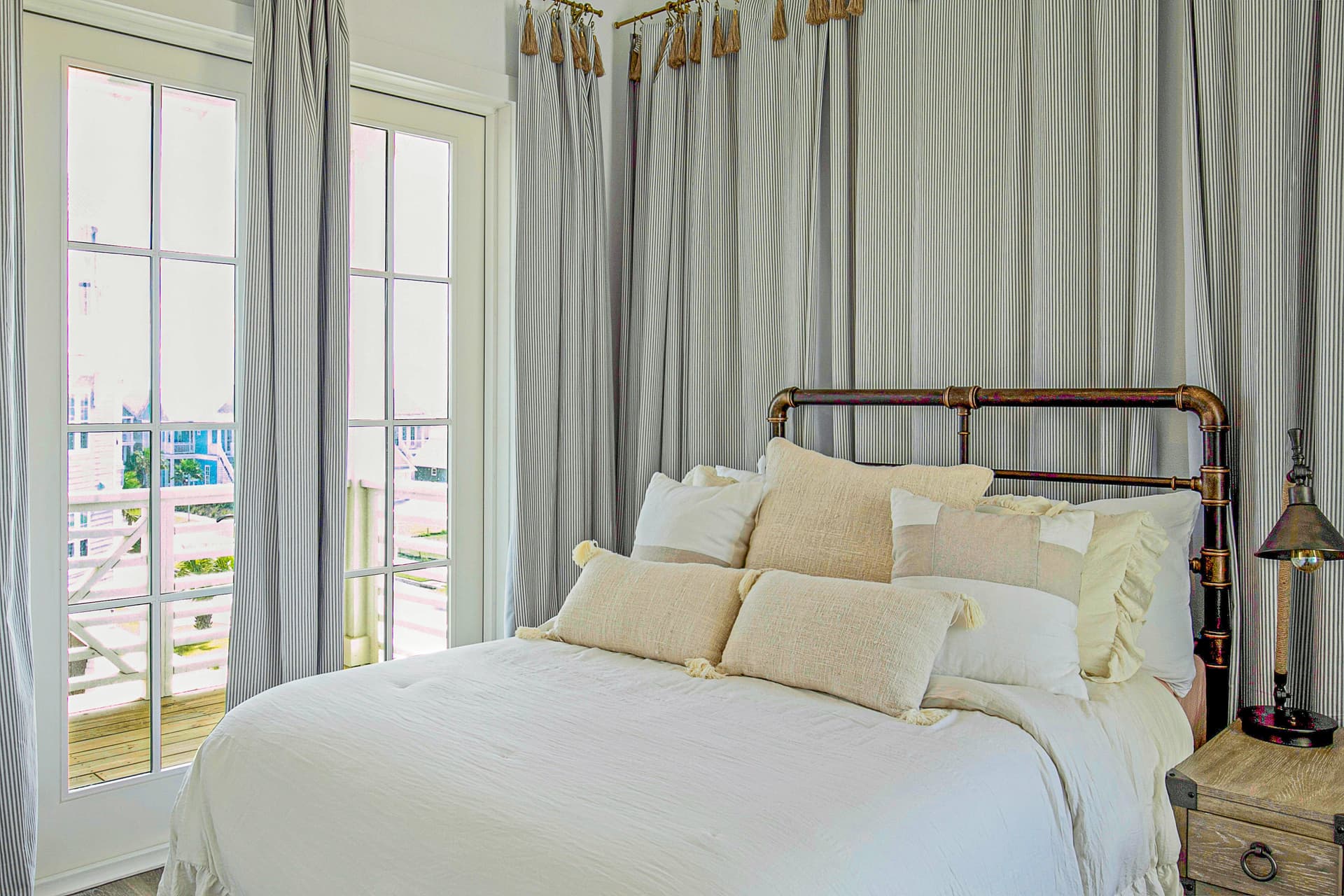 Grey Pelican Place - Image 14