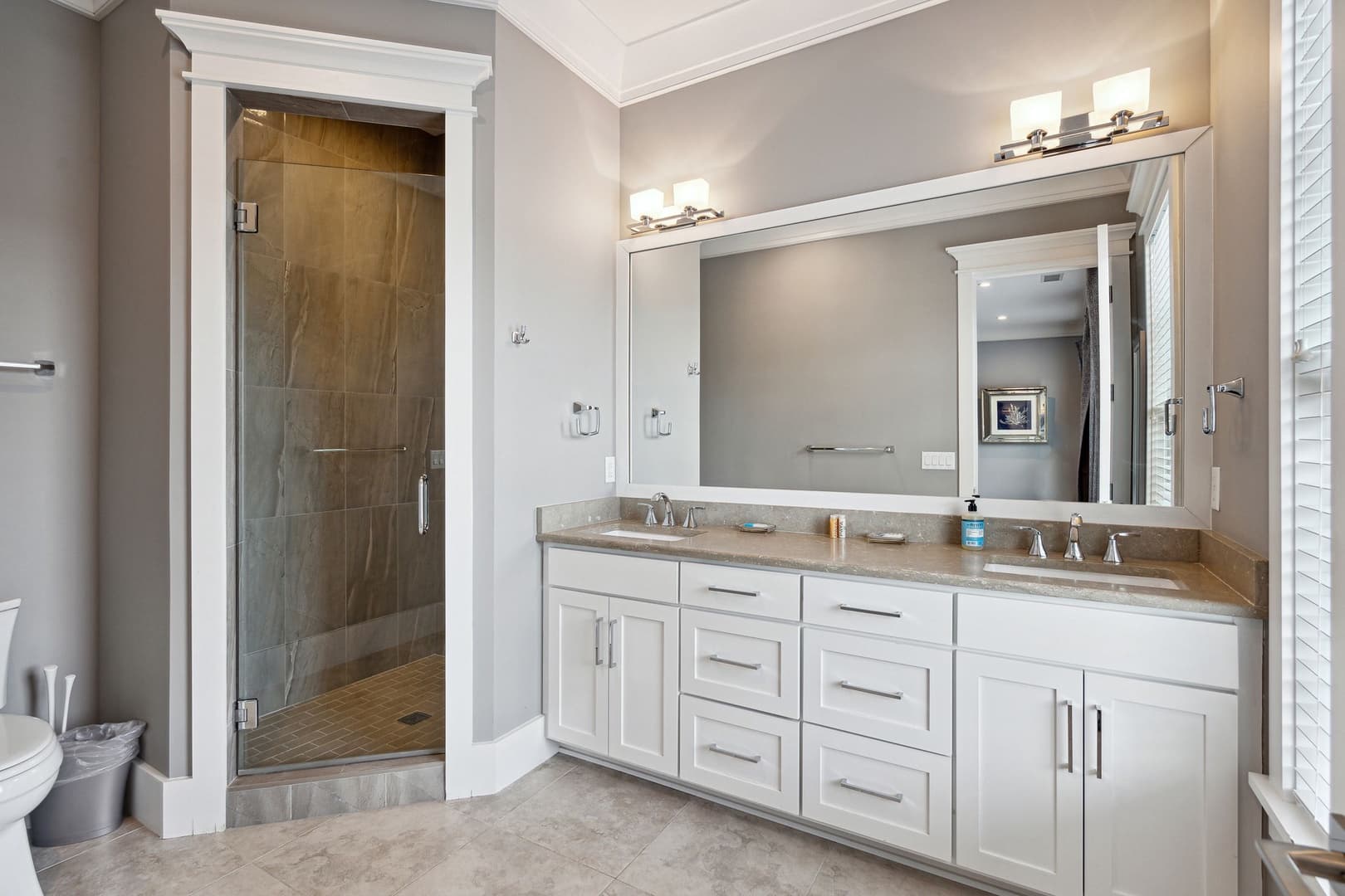 Endless Summer - Image 33