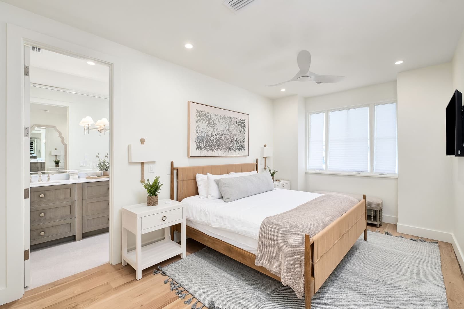 Selah at the Sea - Image 21