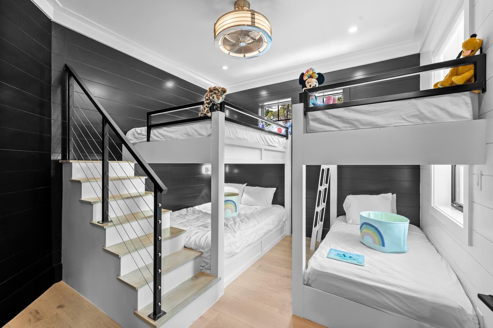 Endless Views - Image 29