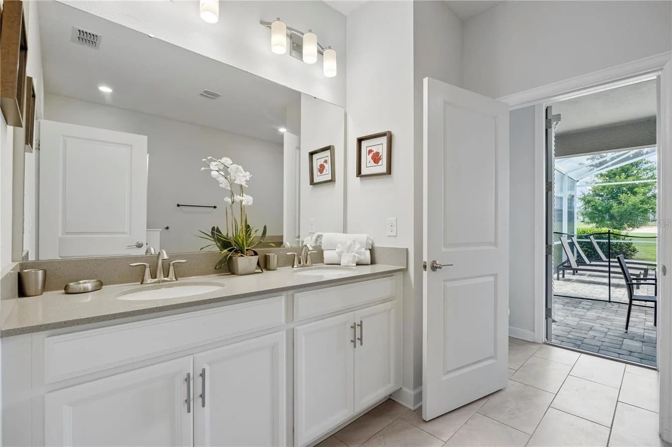 Pebble Beach Hideaway - Image 20