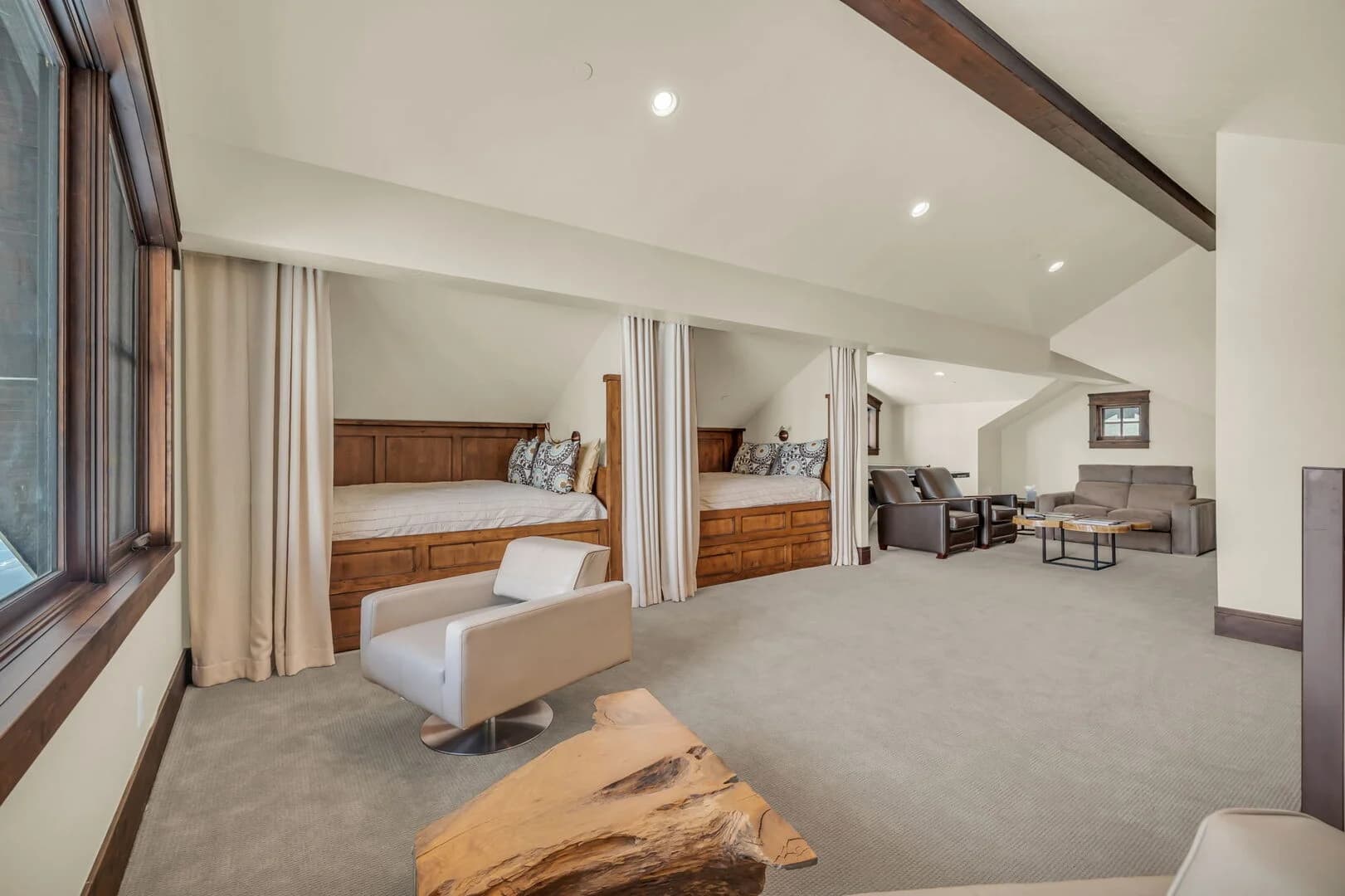 Snow Meadow Villa - Image 43