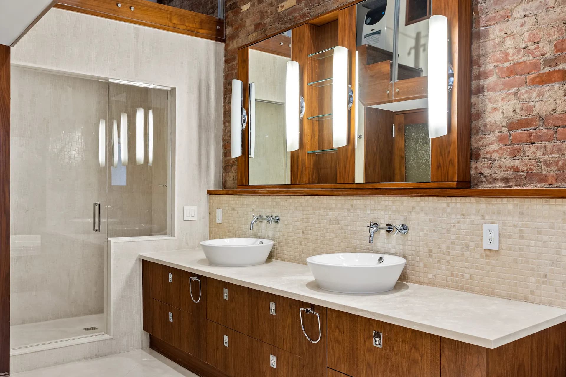 Rialto IV - Image 21