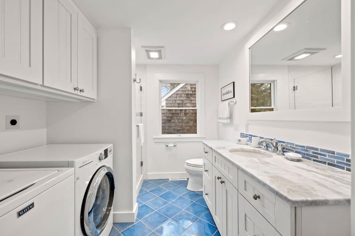 Shore Thing - Image 22