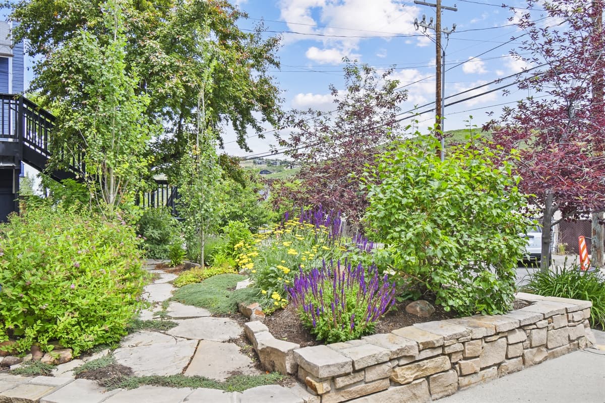 Park Avenue Home - Image 38
