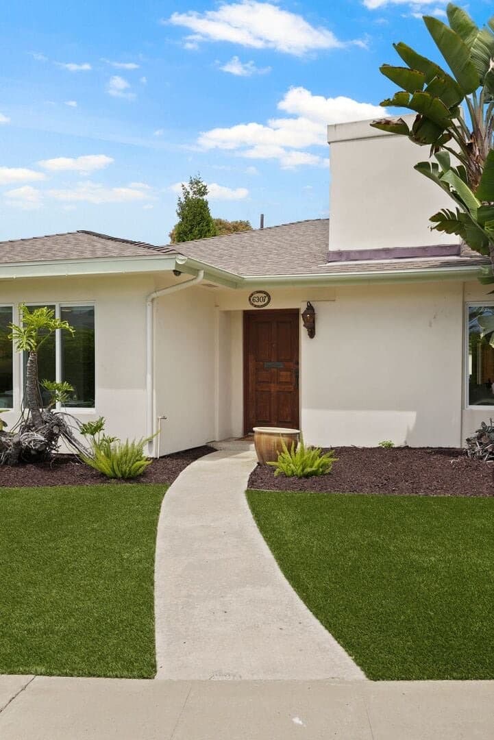 Seabreeze Hideaway - Image 44