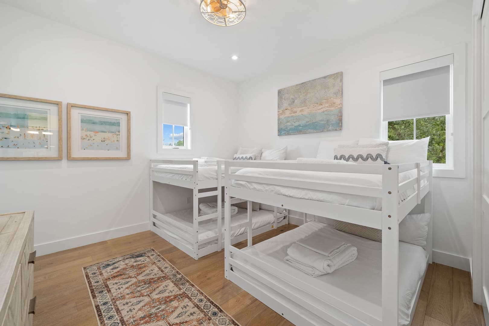 Eyes on Sunrise - Image 58