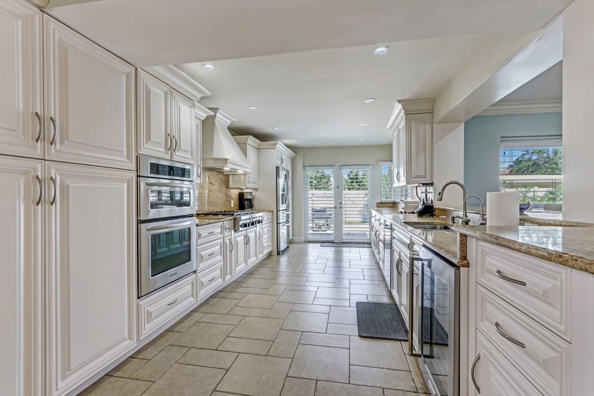 Ocean Mist Home - Image 2