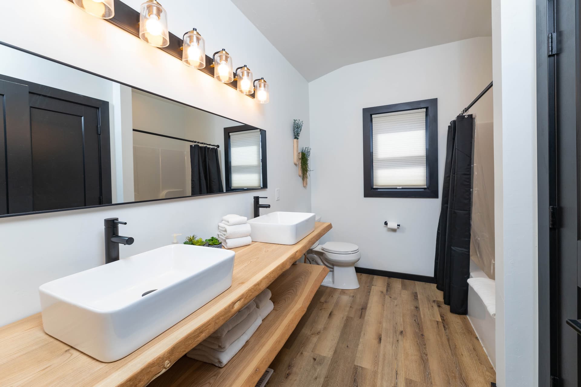 Flint Ridge - Image 34