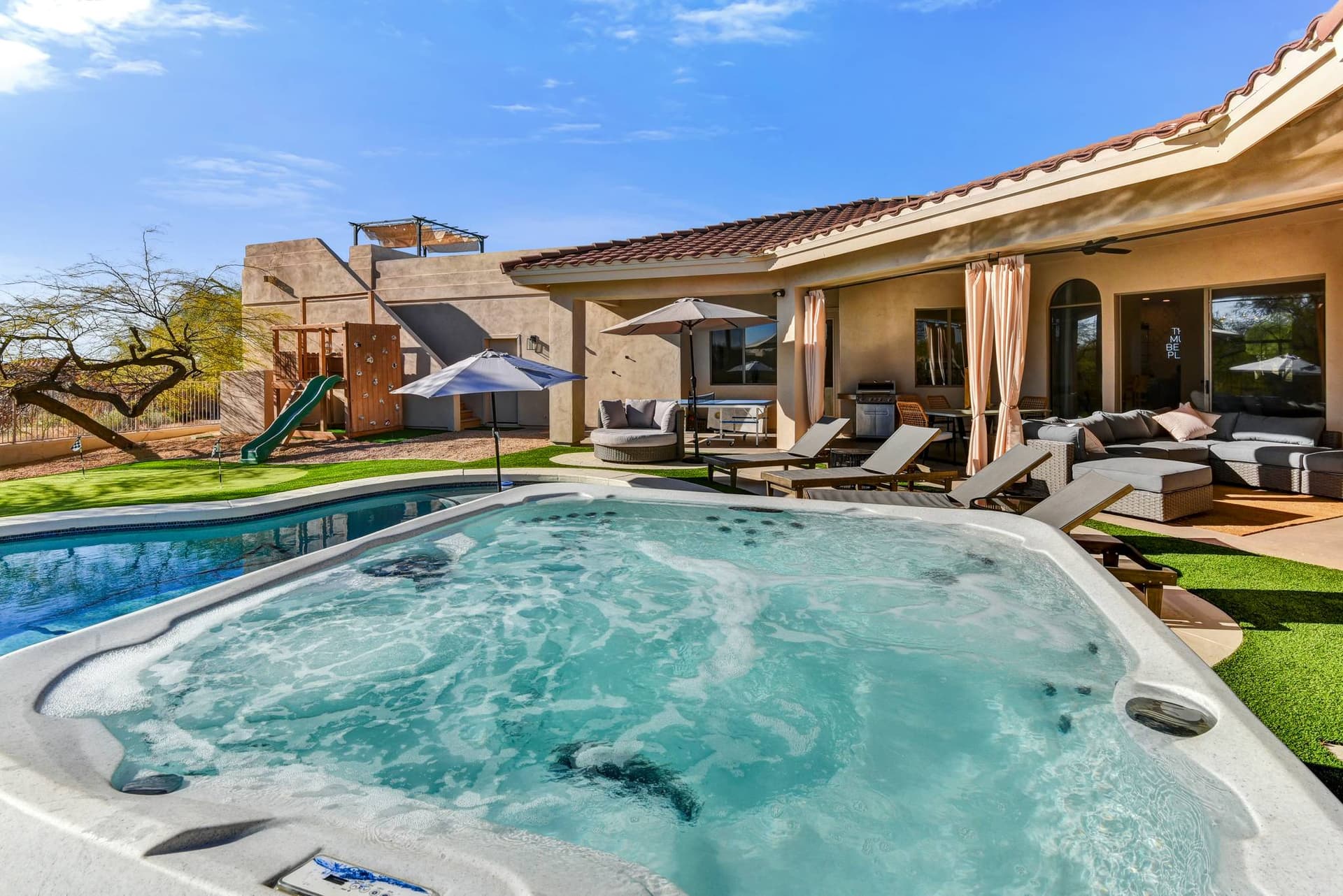 Pinnacle Peak Escape - Image 15