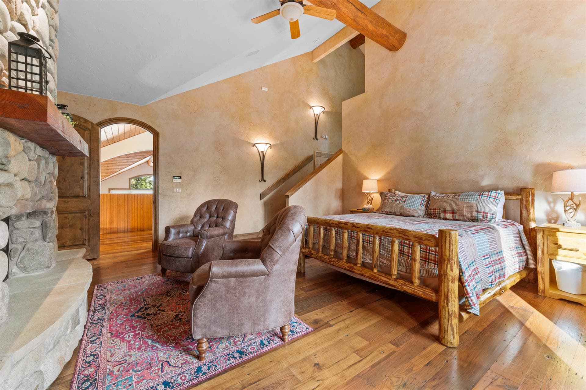 Goldenrod Circle - Image 25