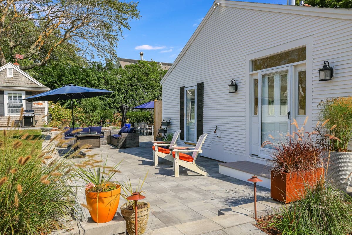 Queen's Landing - Image 2