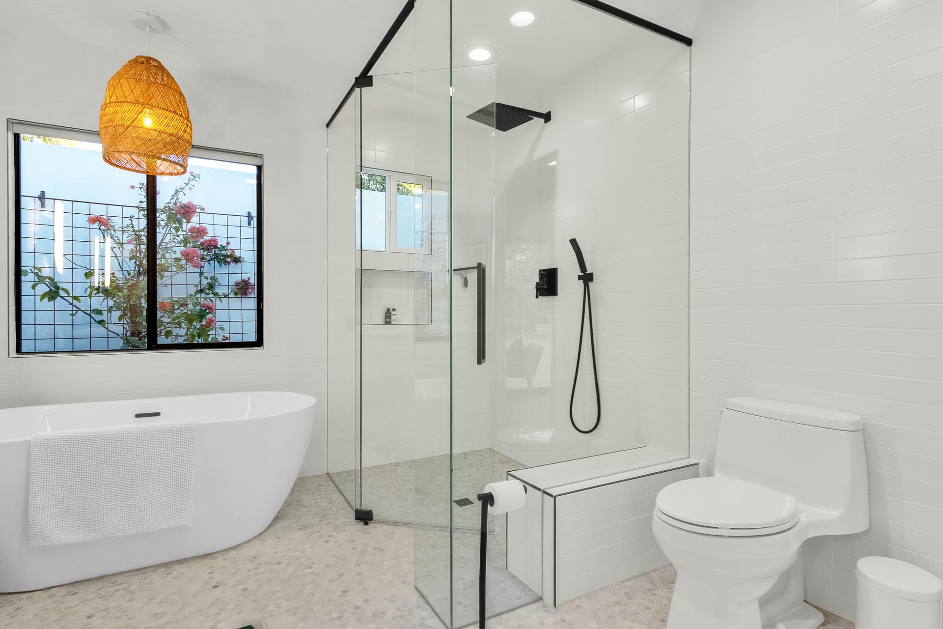 Wanderlust Oasis - Image 21