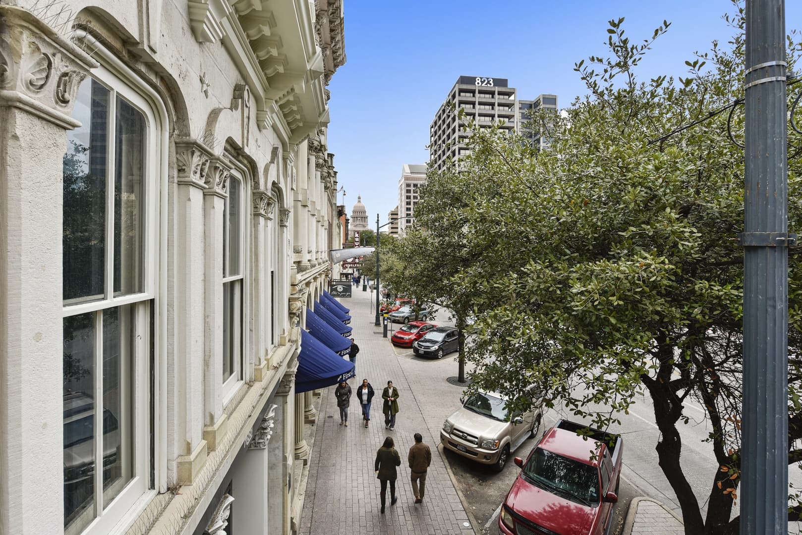 Loft On Congress Home - Image 43