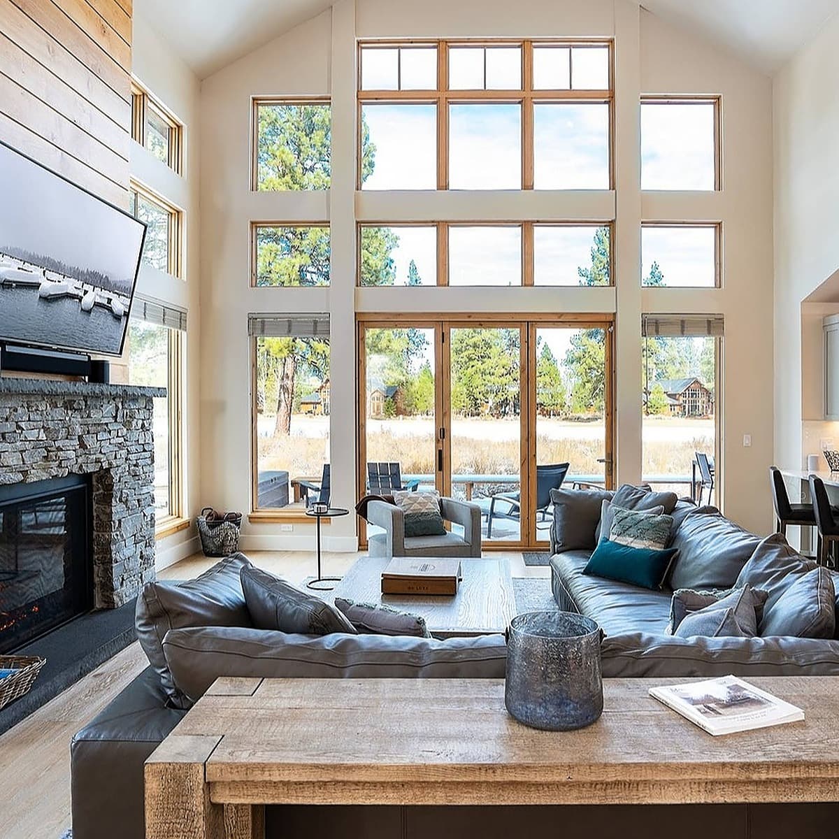 Sutter's Trail 11272 - Image 1