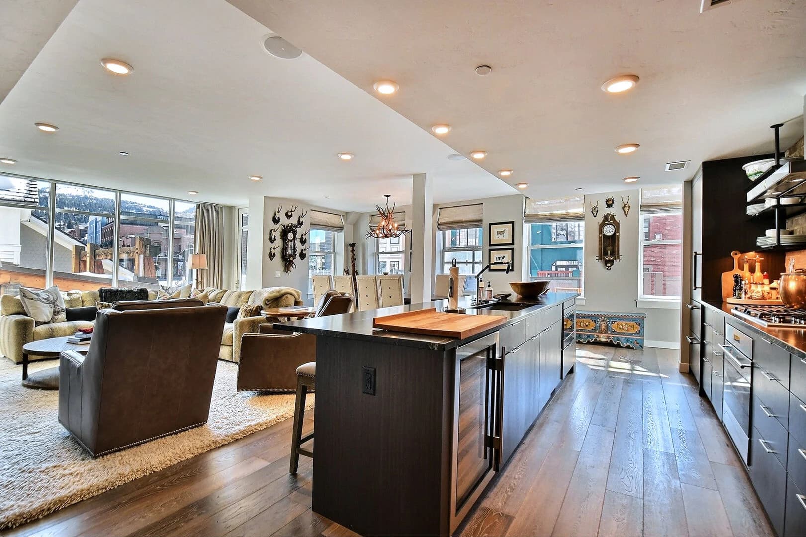 Main Street Magic Home - Image 3