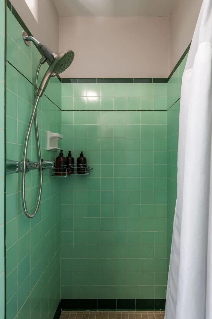 Whiting Retreat - Image 11