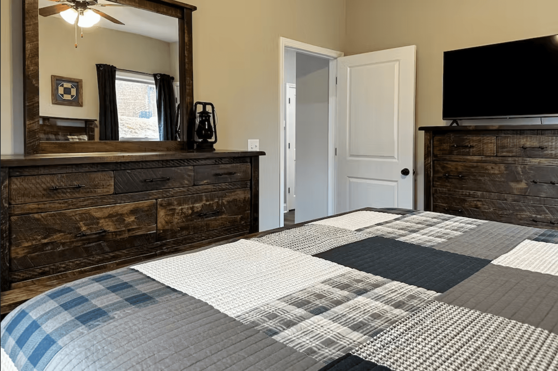 Granite Glen House - Image 15