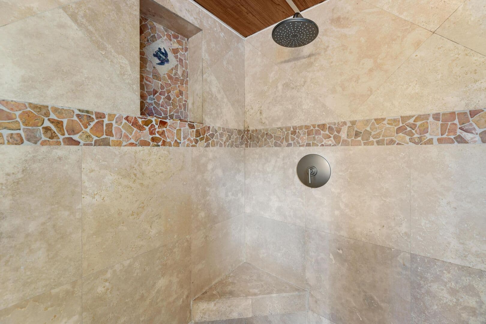 Maui Kai #301 - Image 21