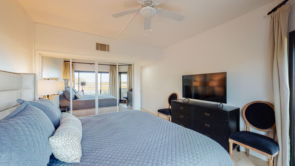 Captain Home - Image 13