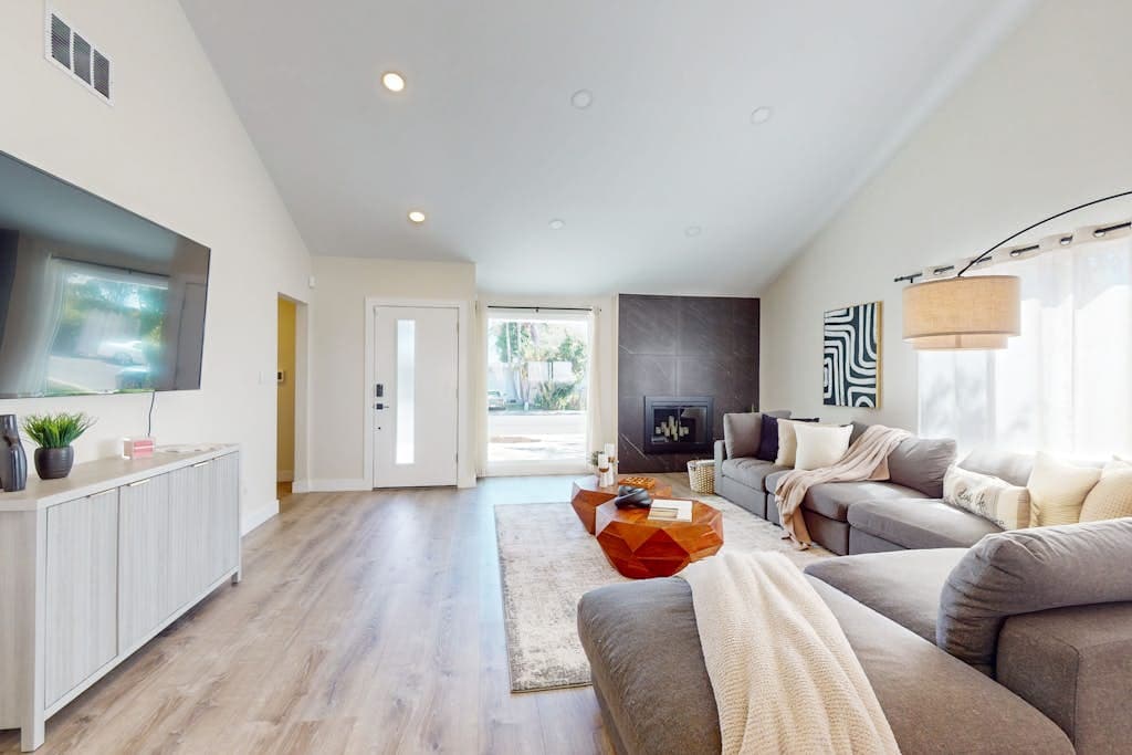 San Diego Haven - Image 4