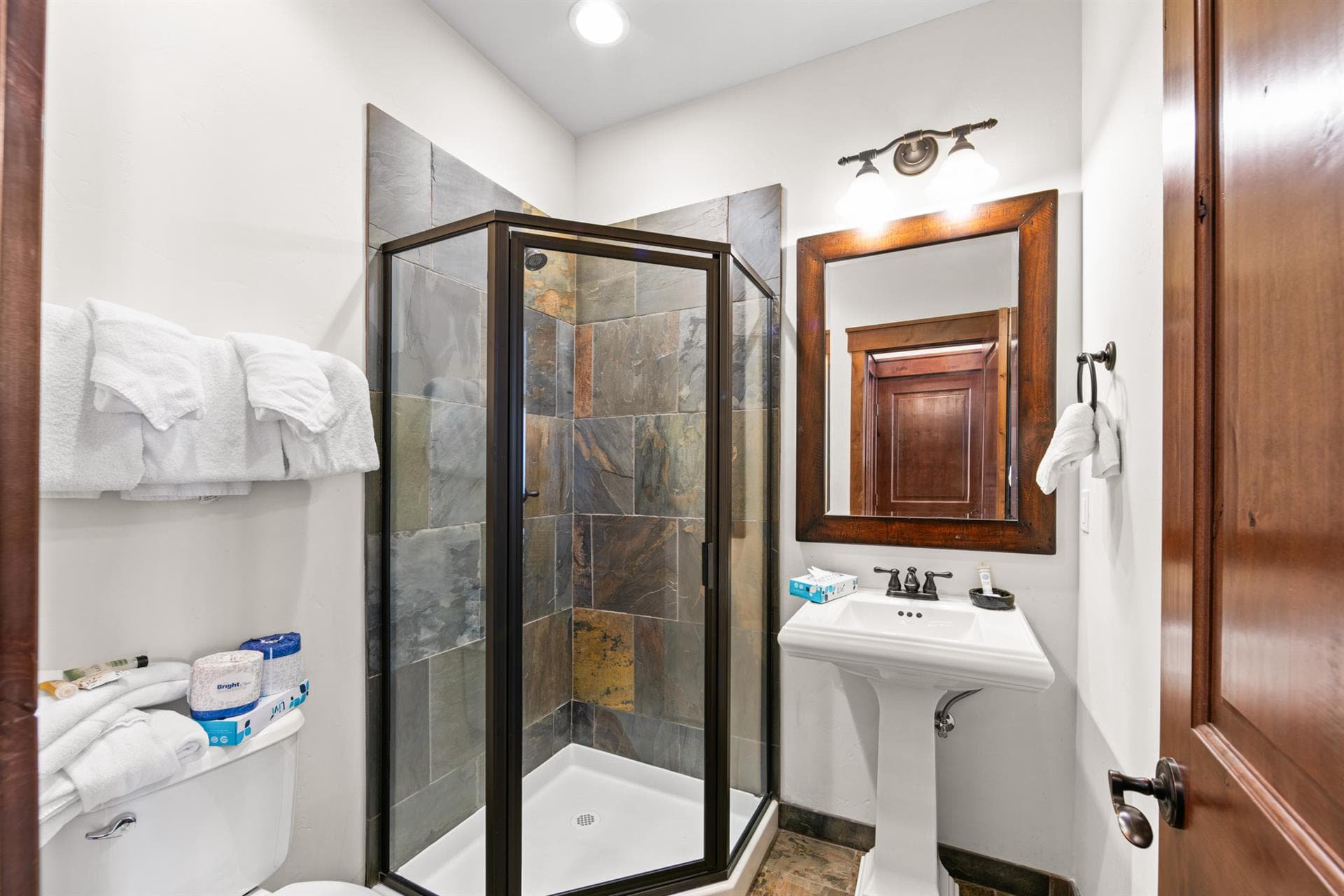 Alders Home - Image 9