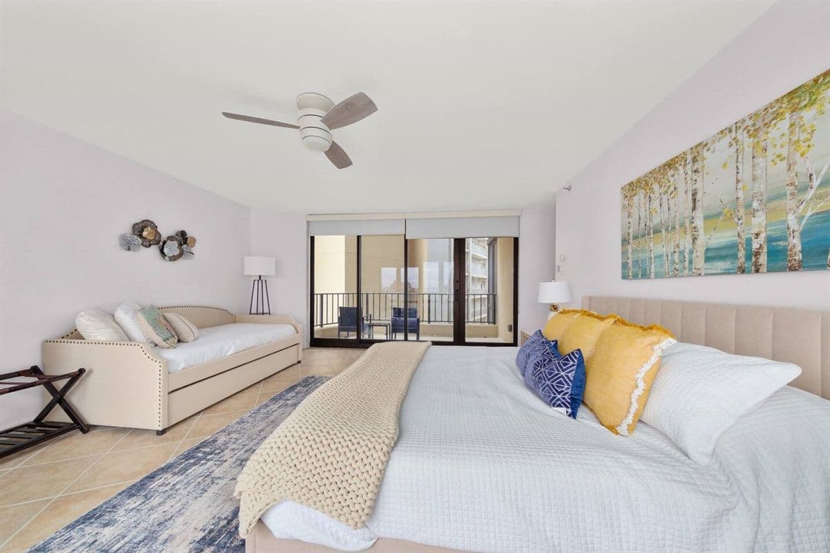 Bridgepoint Residence - Image 21