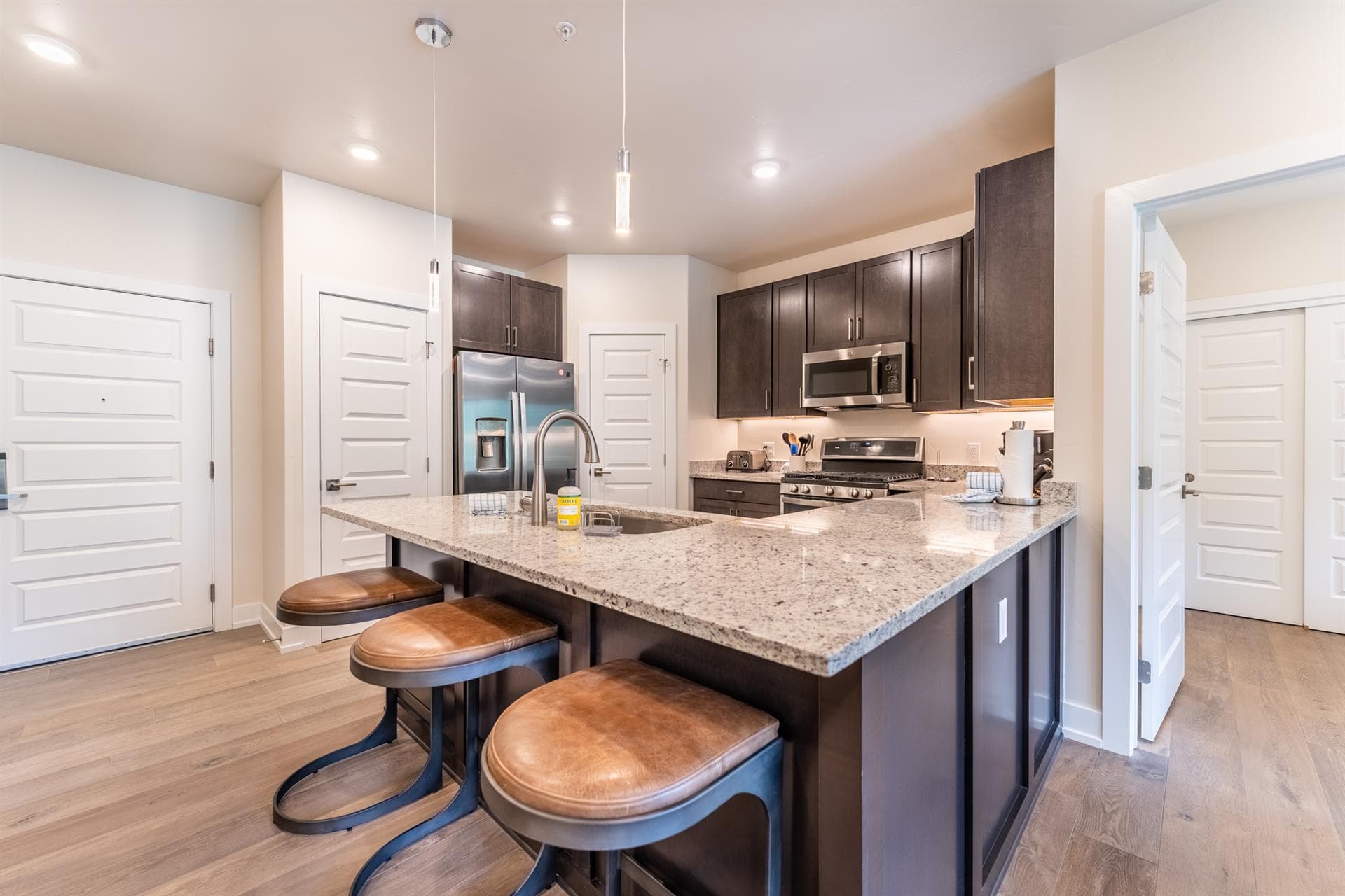 Peak View Chalet - Image 2