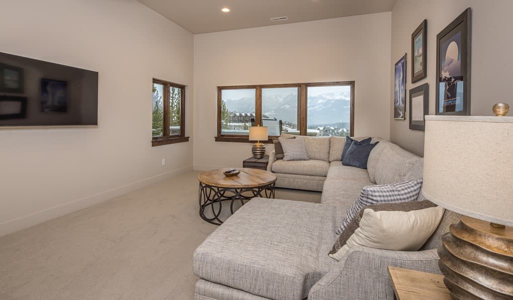 Diamond Hitch #116 - Image 23