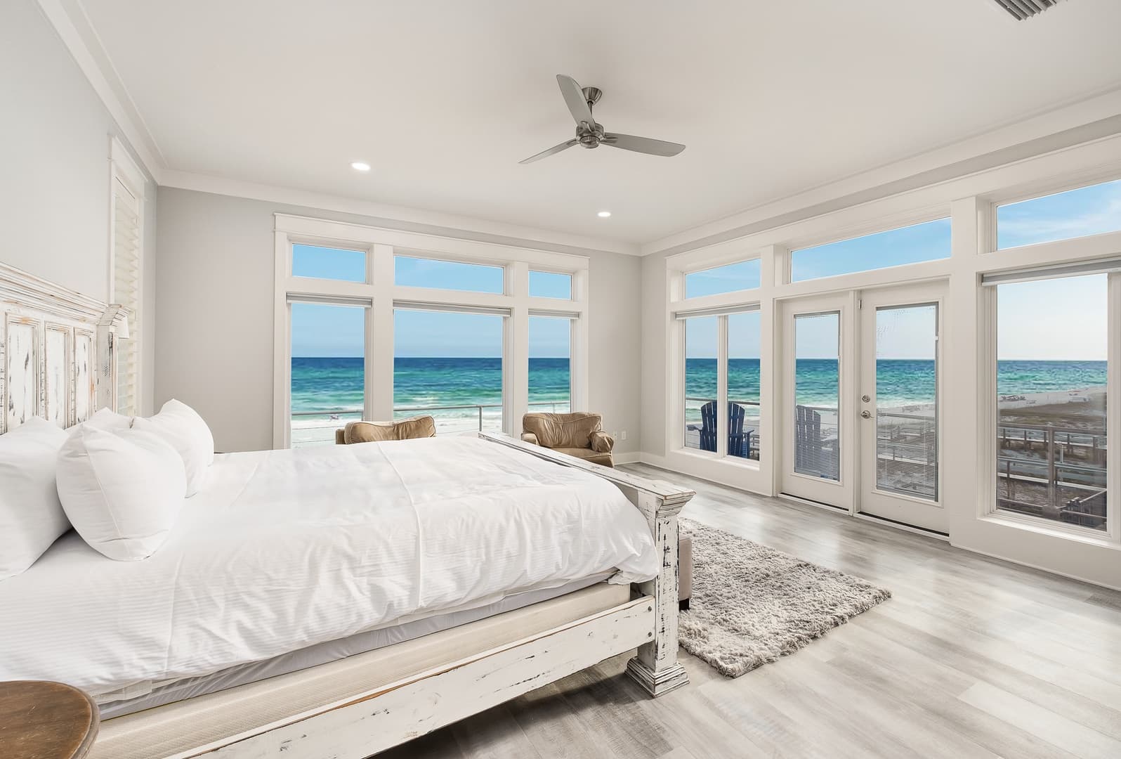 Latitudes - Image 17