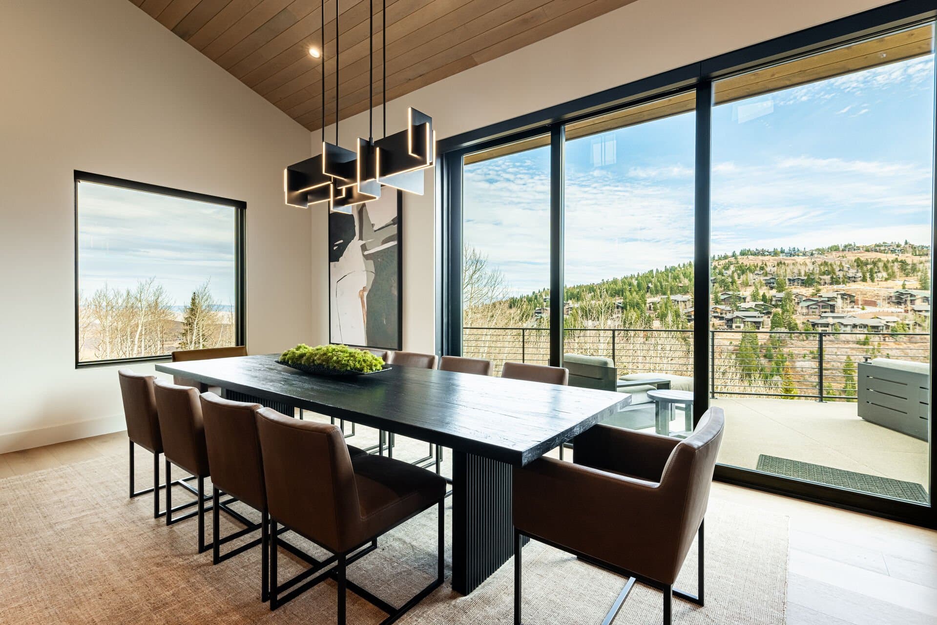 Luxe at Moonshadow - Image 9