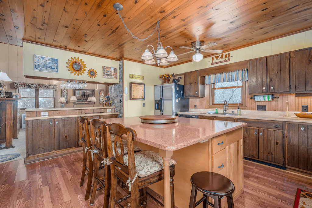 Skyland Home - Image 7