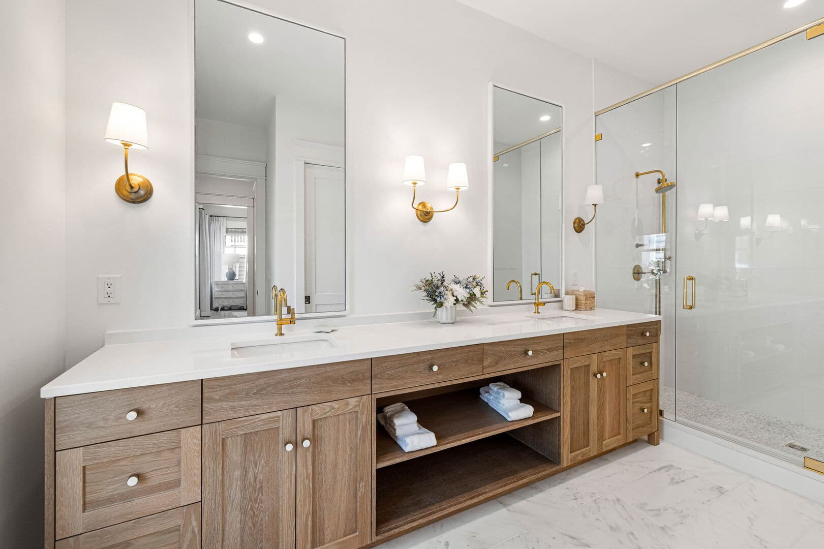 Oyster House - Image 21