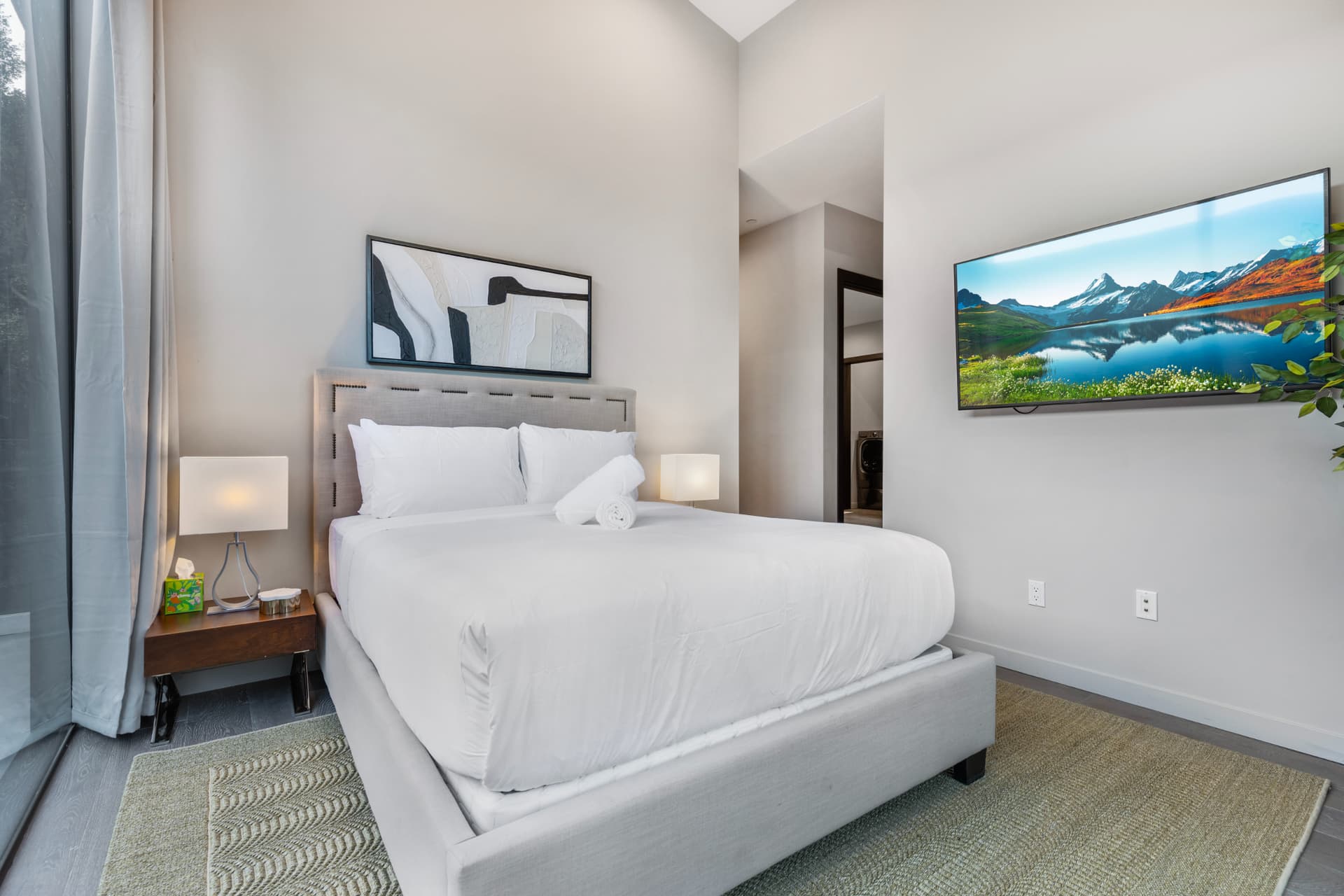 Coldwater Canyon - Image 17