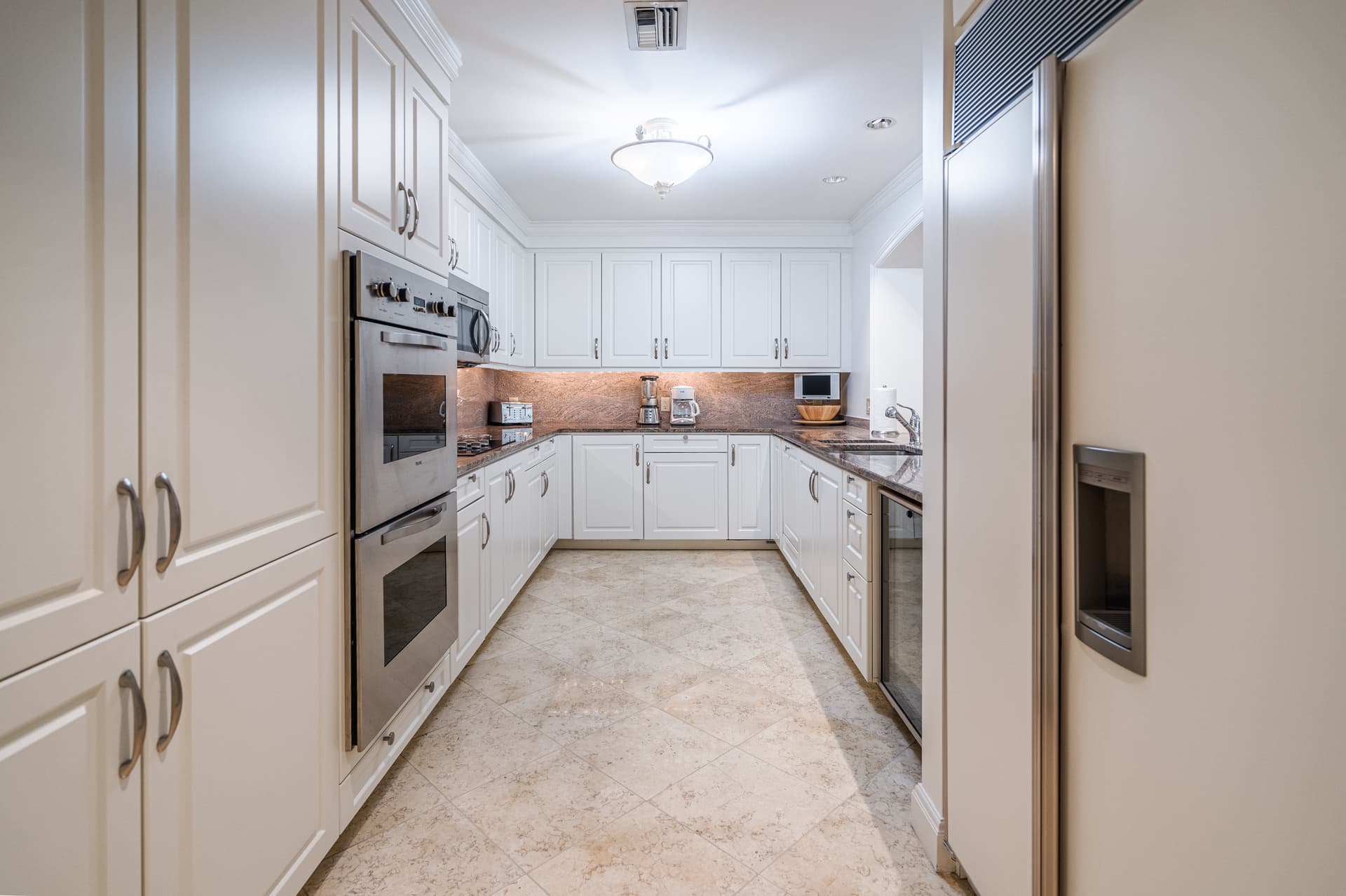 Ritz-Carlton Residence #103 - Image 7