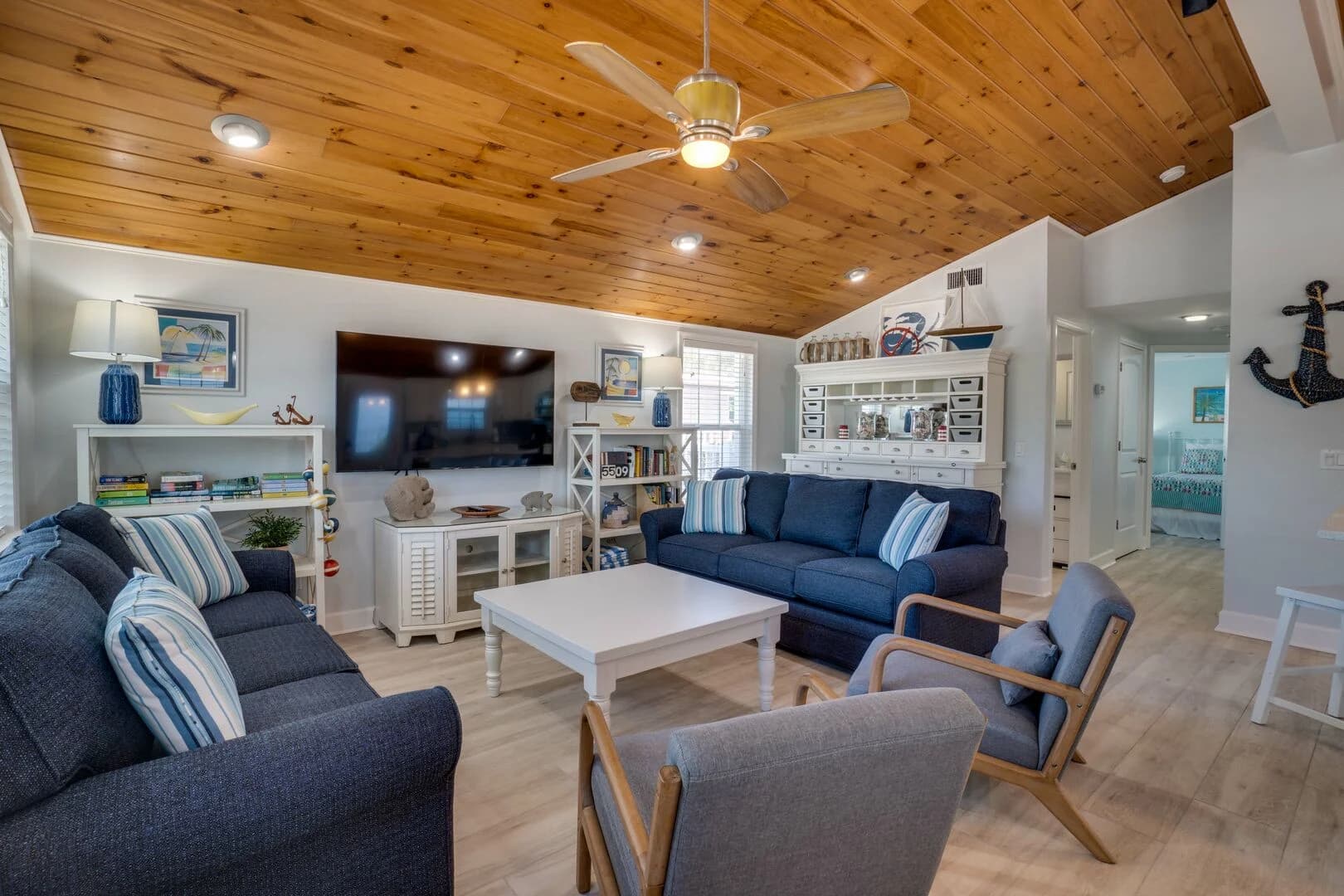 Anchor Splash House - Image 4