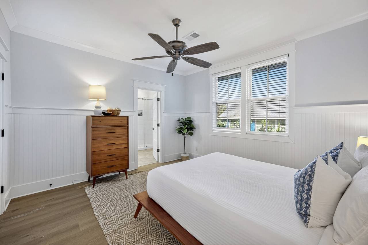 Blue Heron - Image 18