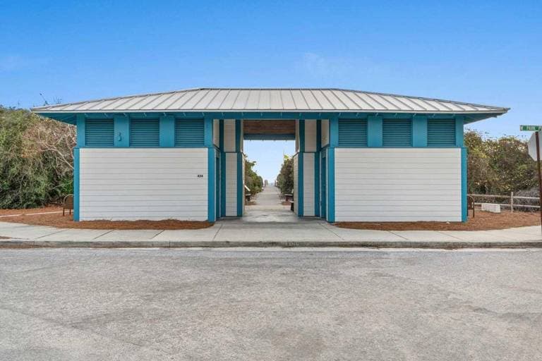 Mira Bella House - Image 51