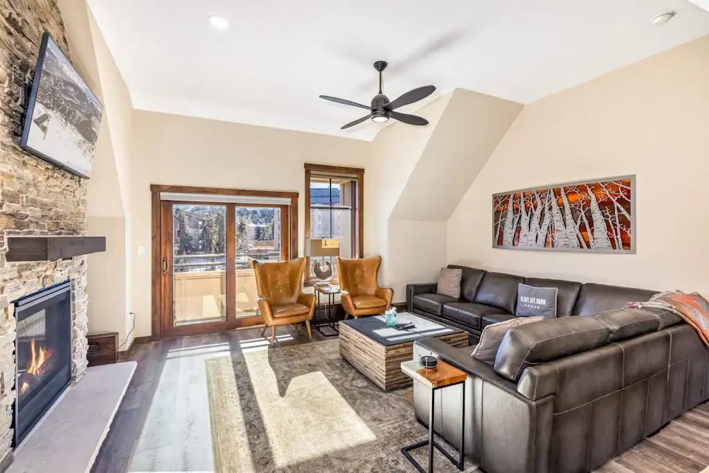 Main Street Station Condo #3401 - Image 1