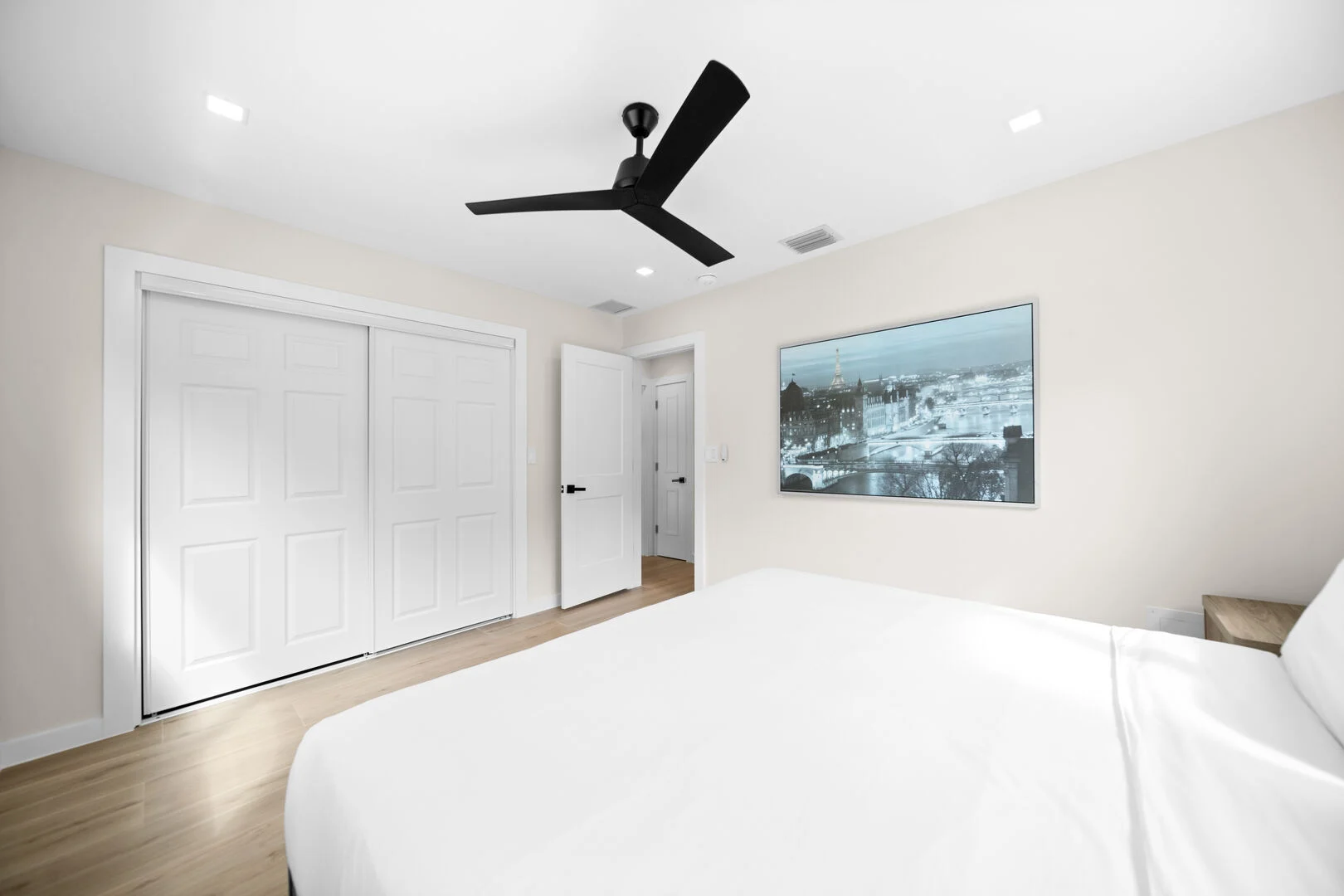 Sunstream Retreat - Image 16