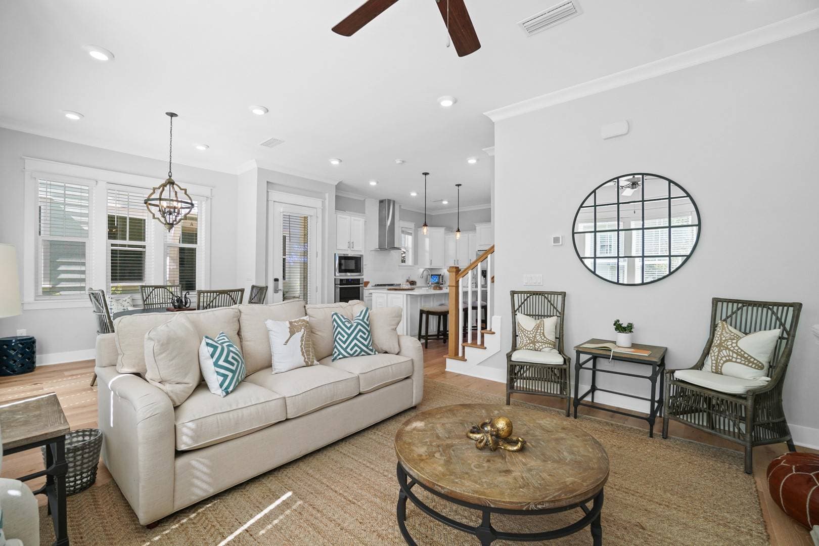 Hub Hideaway - Image 3