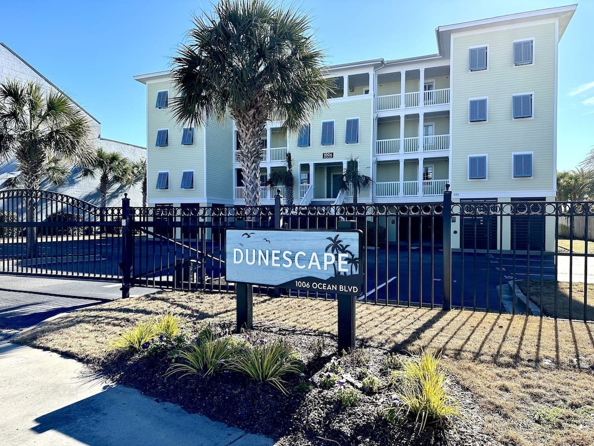 Dunescape Condo - Image 39