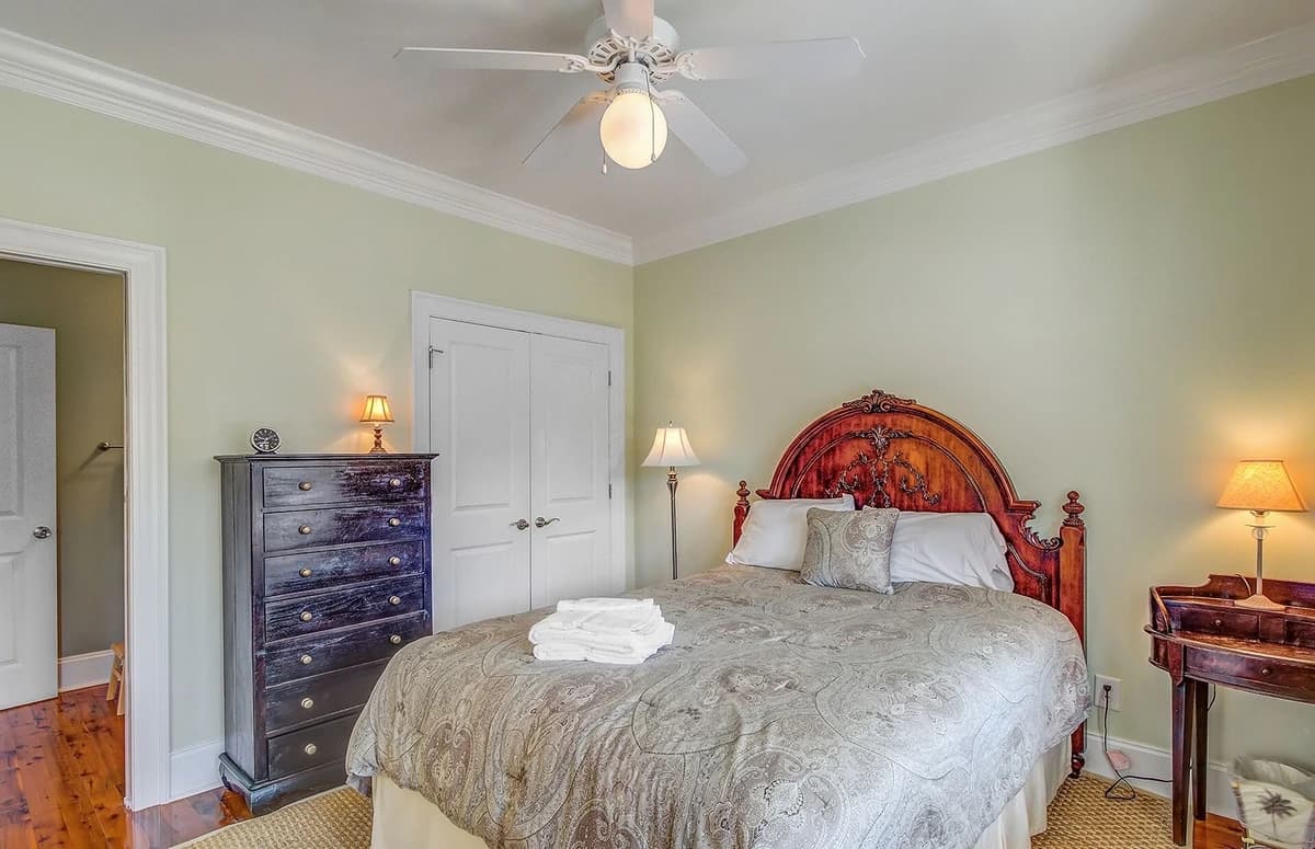 Perfect Postcard - Image 24