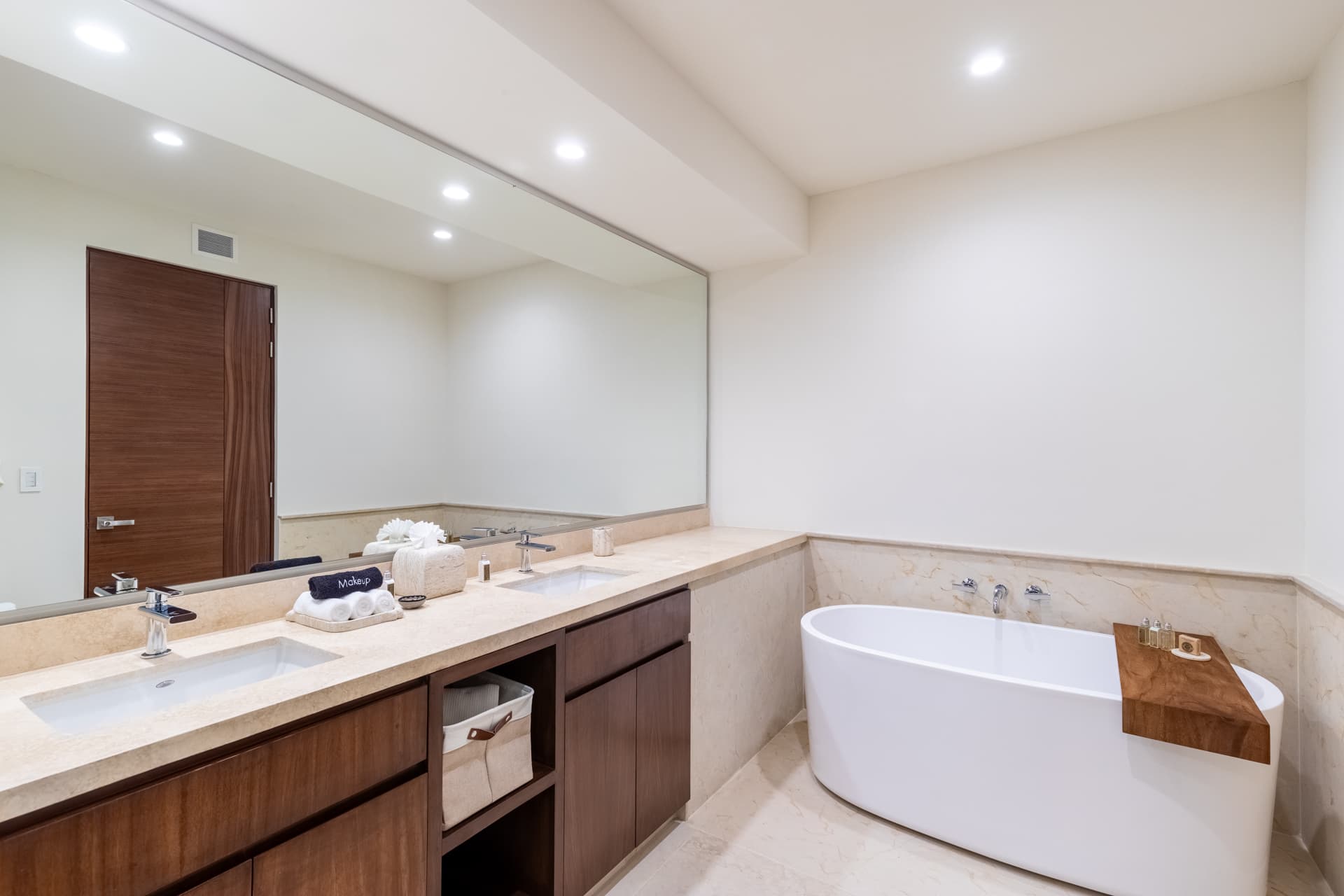 Tau Residences #621 - Image 19