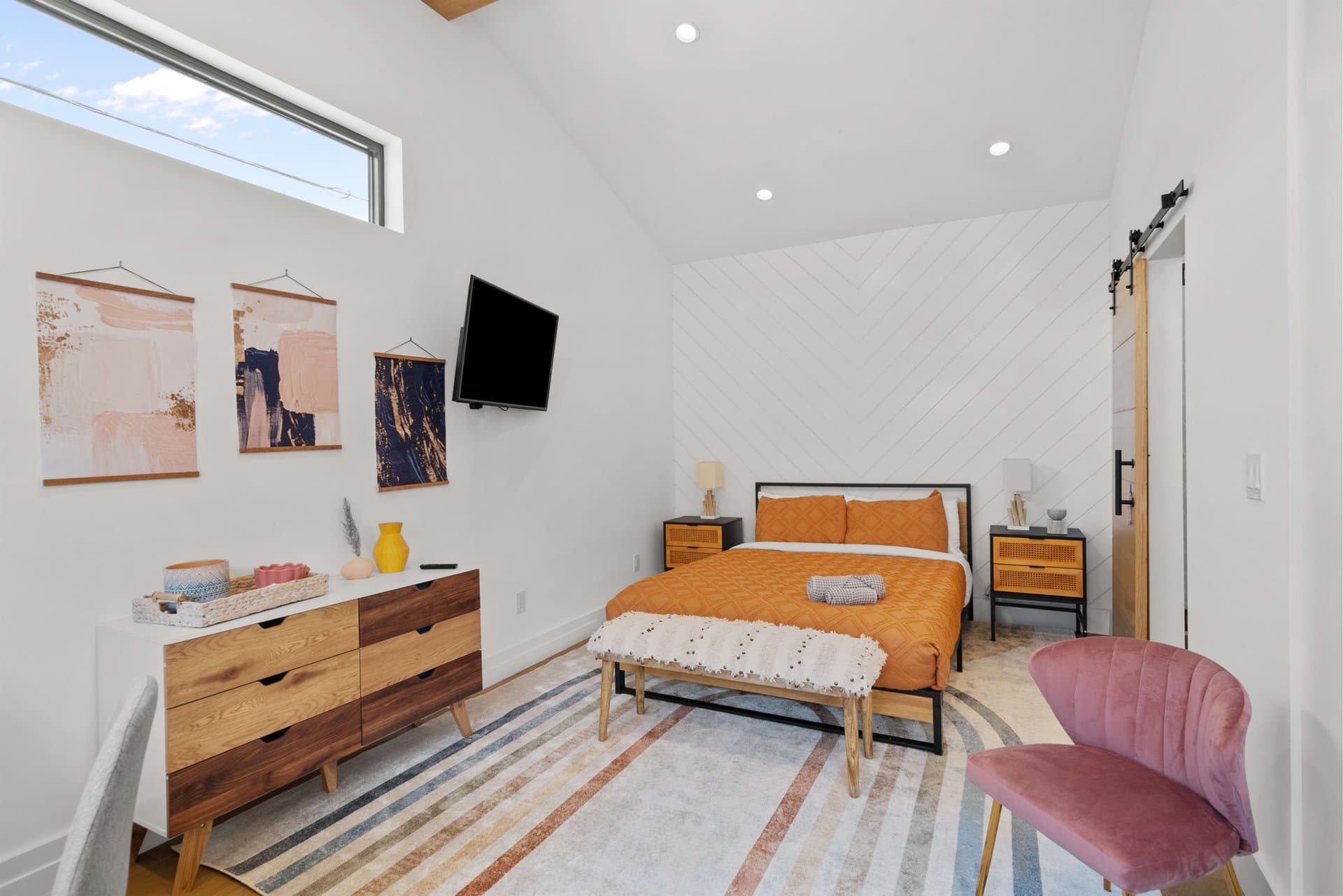 Lake Street - Image 13